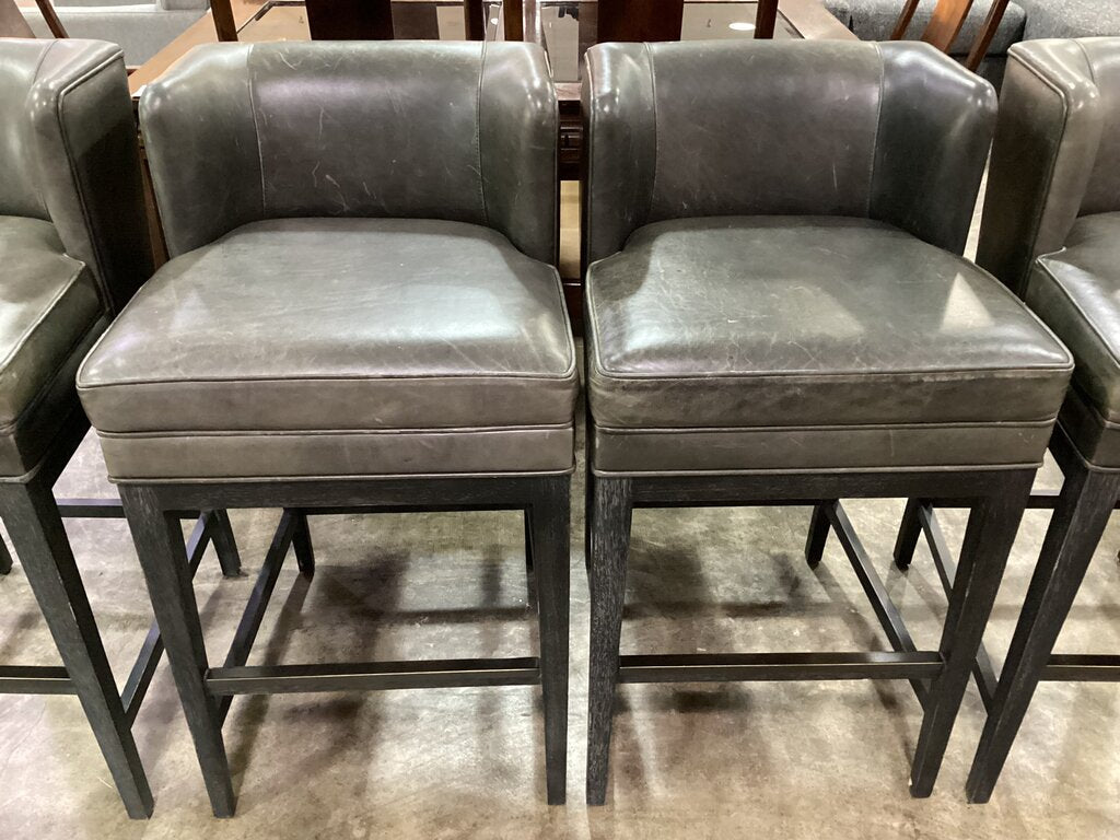 83815 (8462-12) Hooker Set of 4 Leather Barchairs 21x23x39