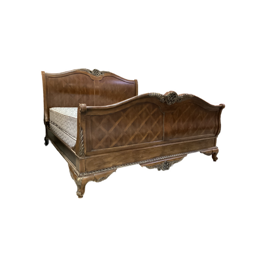 83808 - Kathy Ireland Home King Bedframe 83x54