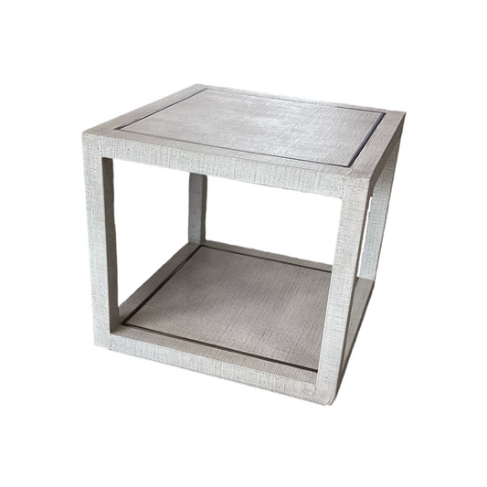 83816 (8462-13) Hooker End Table 26x26x24