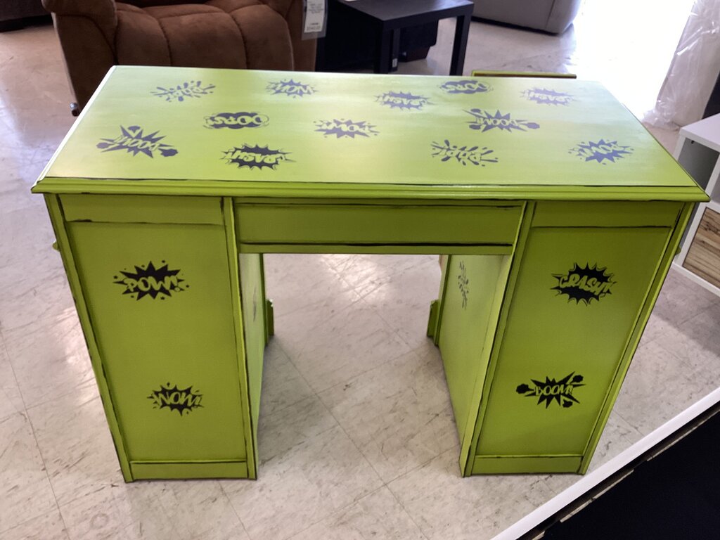 83906 (8442-28) Pop Art Comic Desk 41x19x29