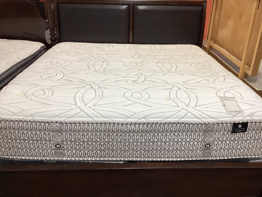 83917 - Aireloom Hotel Collection Vitagenic 13" King Mattress