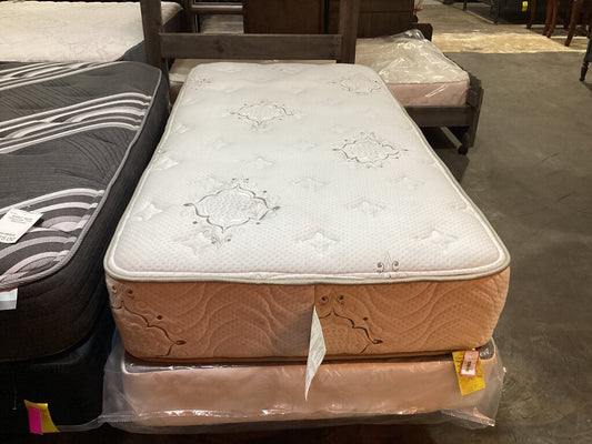 83916 - Lady Americana Twin 11" Mattress