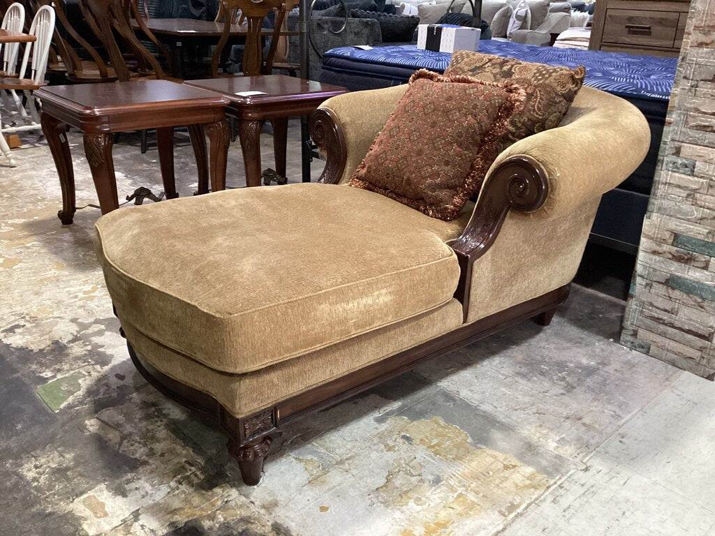 83950 - Broyhill Chaise Lounge 43x53x31