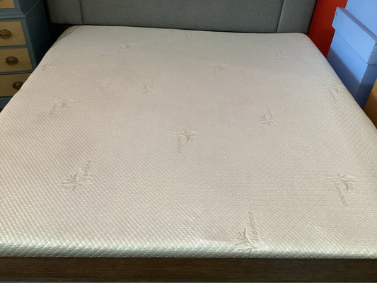 83920 - Bamboo Foam King 10" Mattress
