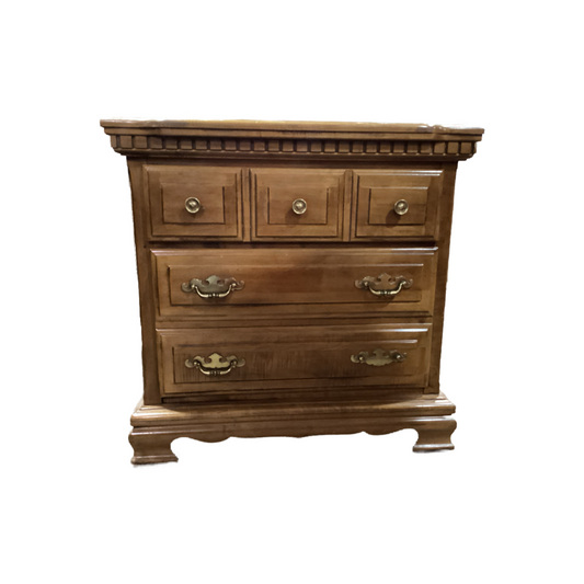 80583 - Riverside Nightstand 27x16x26