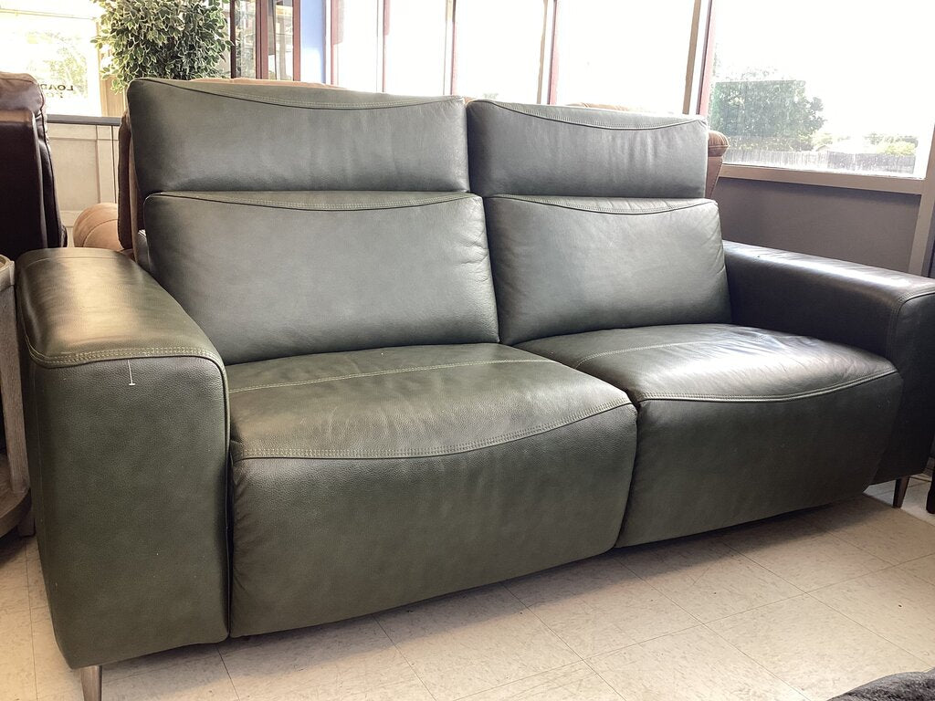 80629 - Boulevard Power Motion Leather Sofa w/Power Headrest 82x44x40