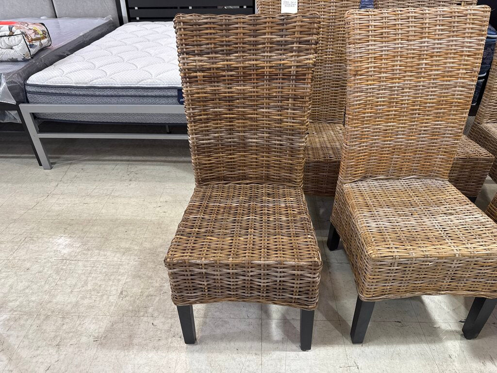 82864 - Set of 6 Rattan Dining Chairs 19x22x18/41