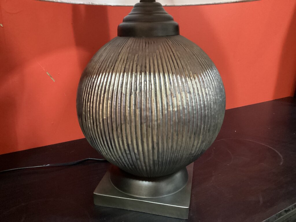 83982 Ashley Cailan Table Lamp