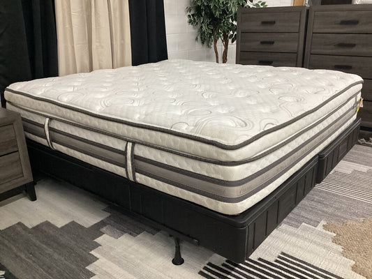 80667 - Serta iSeries King Mattress