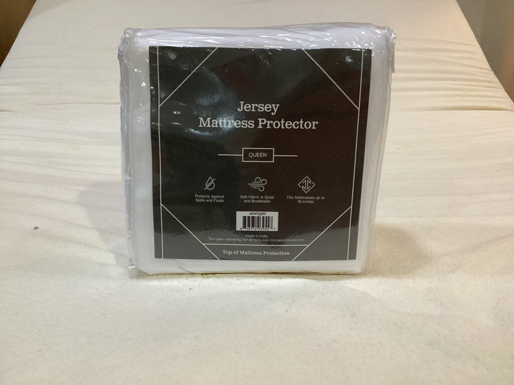 Weekender Jersey Queen Mattress Protector