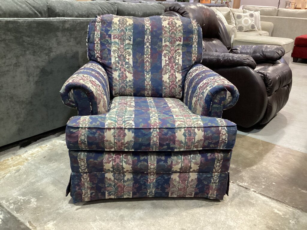 80641 - La-Z-Boy Floral Armchair 35x36x32