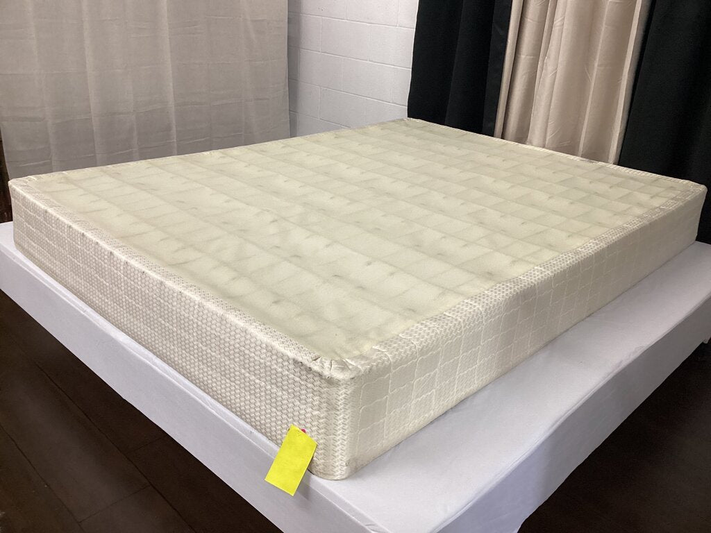80723 - Spring Air Queen 9" Box Spring / Foundation