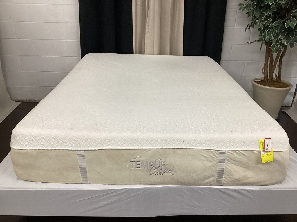 80707 - Tempurpedic Tempur-Cloud Luxe Queen 13" Mattress