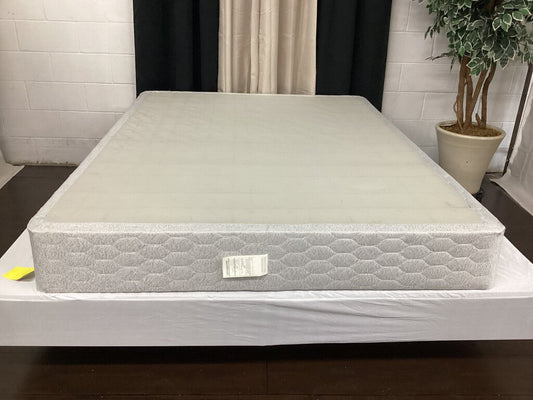 80722 Blue Border Queen Box Spring / Foundation