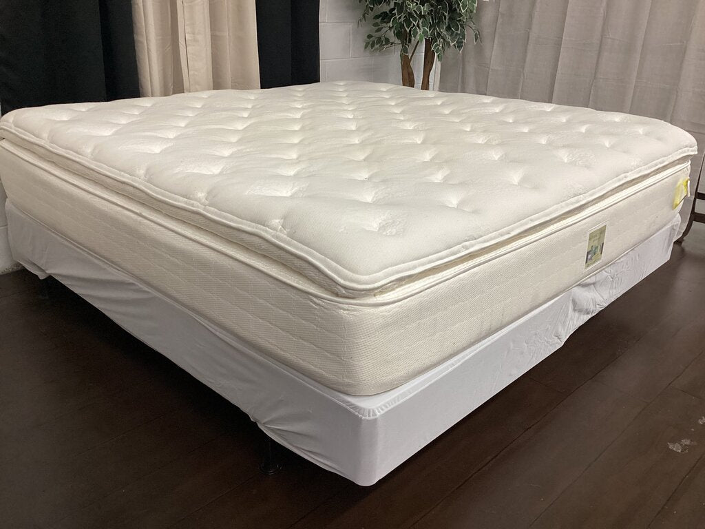 80710 Serta Perfectday Lazy Days King 14" Mattress