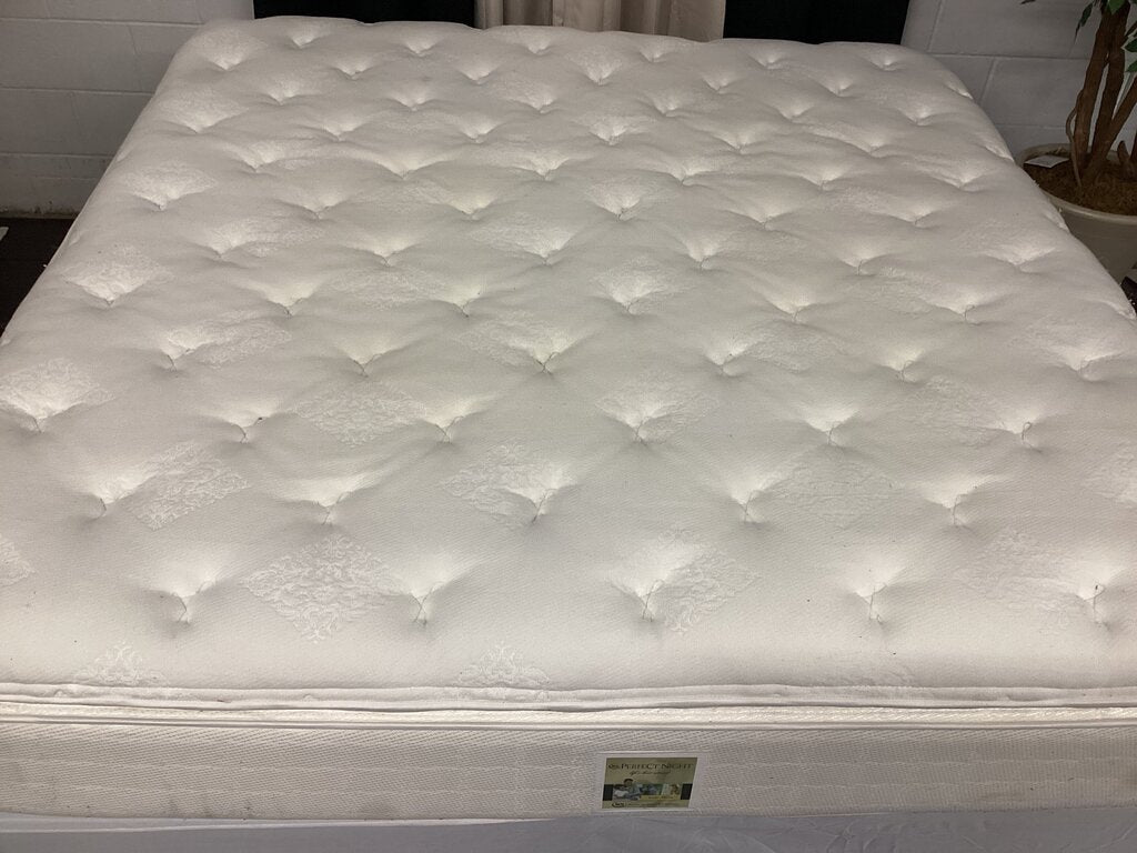 80710 Serta Perfectday Lazy Days King 14" Mattress