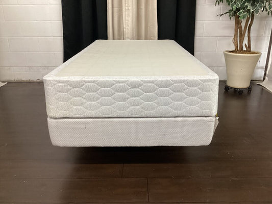 80720 - Serta Twin 9" Box / Foundation