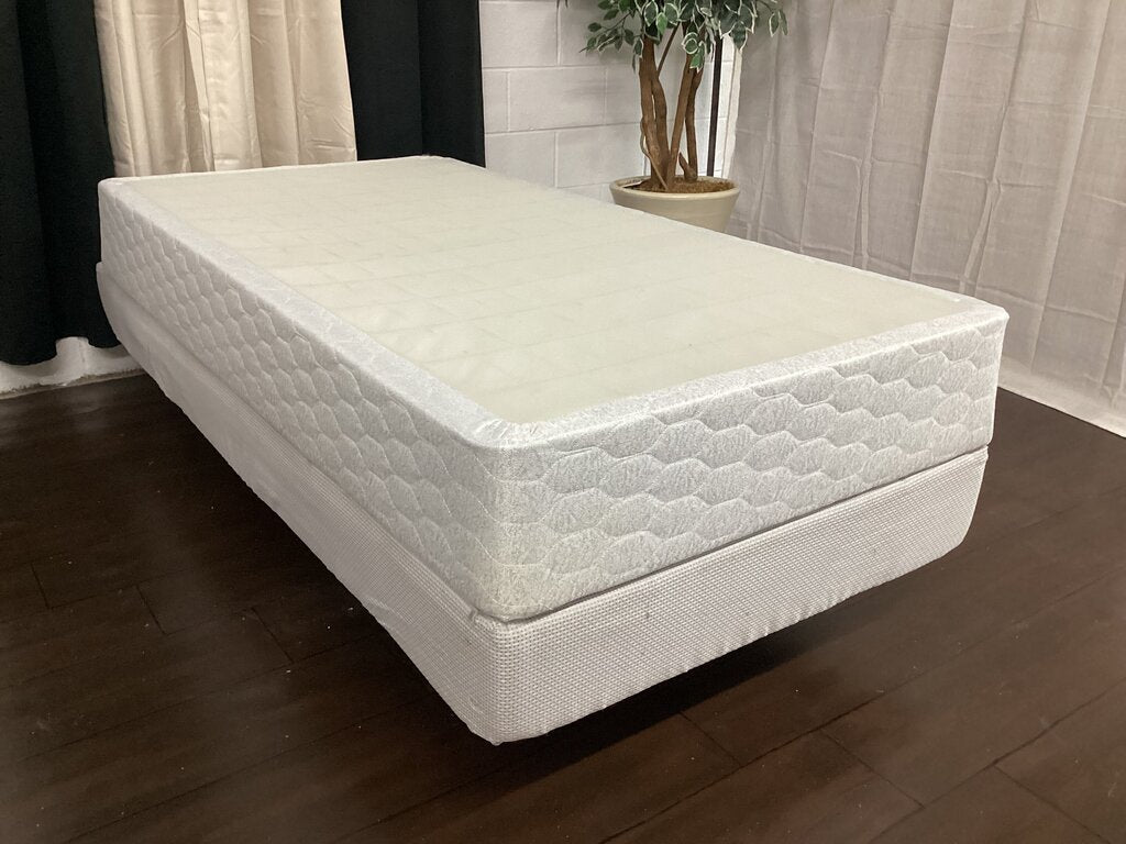 80720 - Serta Twin 9" Box / Foundation