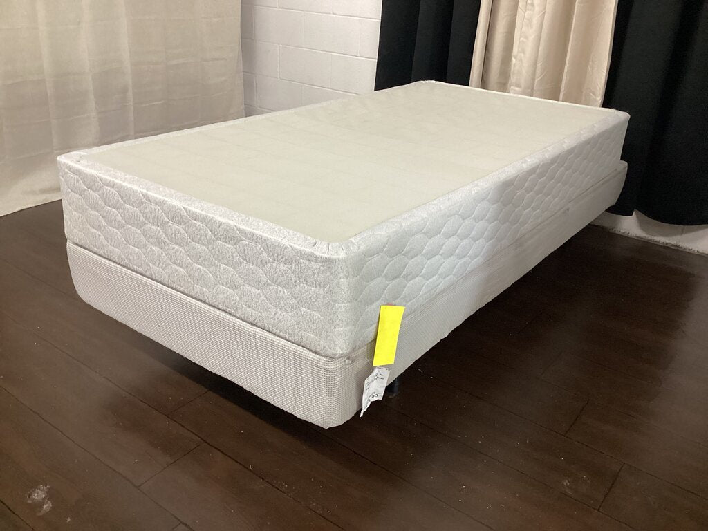 80720 - Serta Twin 9" Box / Foundation