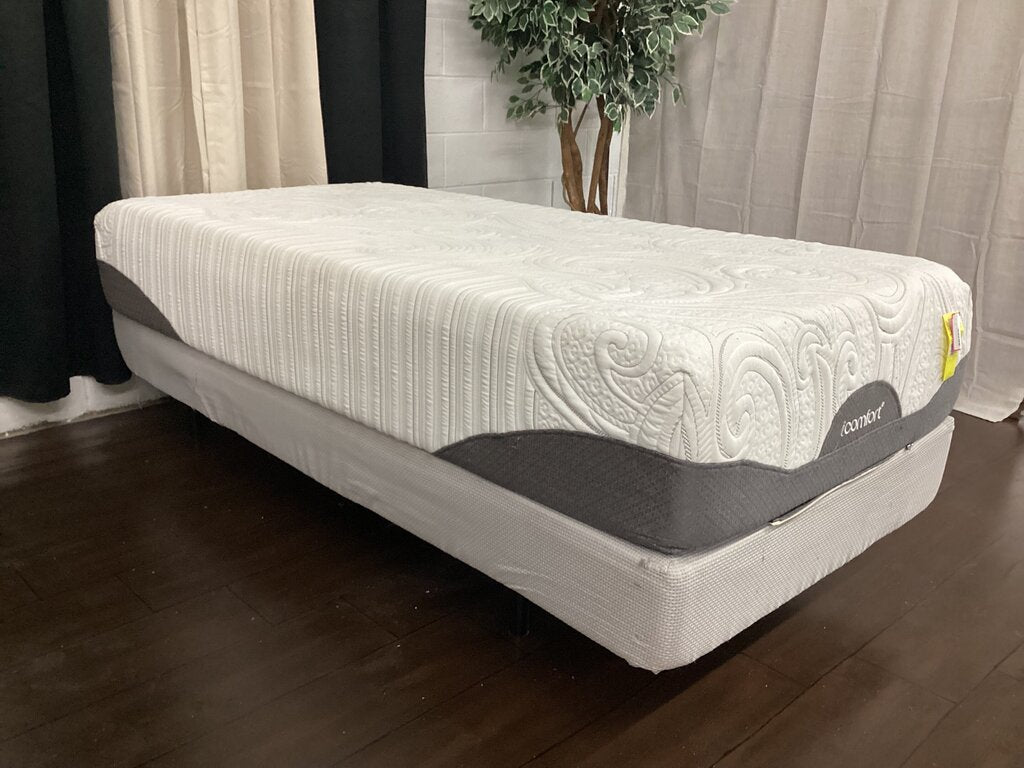 80701 - Serta iComfort Savant Everfeel Twin XL Matress