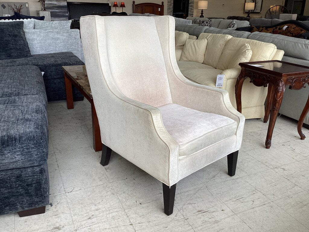 80725 Jonathan Louis Metropolitan Wing Back Chair 30x32x43