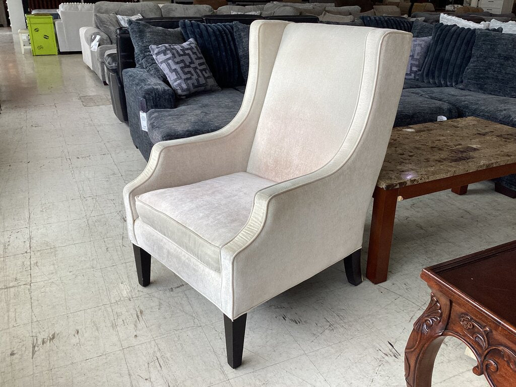 80725 Jonathan Louis Metropolitan Wing Back Chair 30x32x43