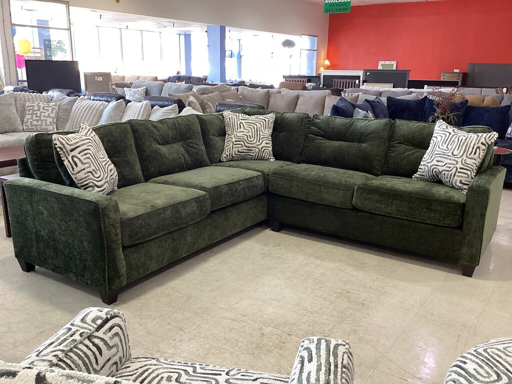 Braves Olive NEW 2pc Sectional 105x105x36 (71010-23)