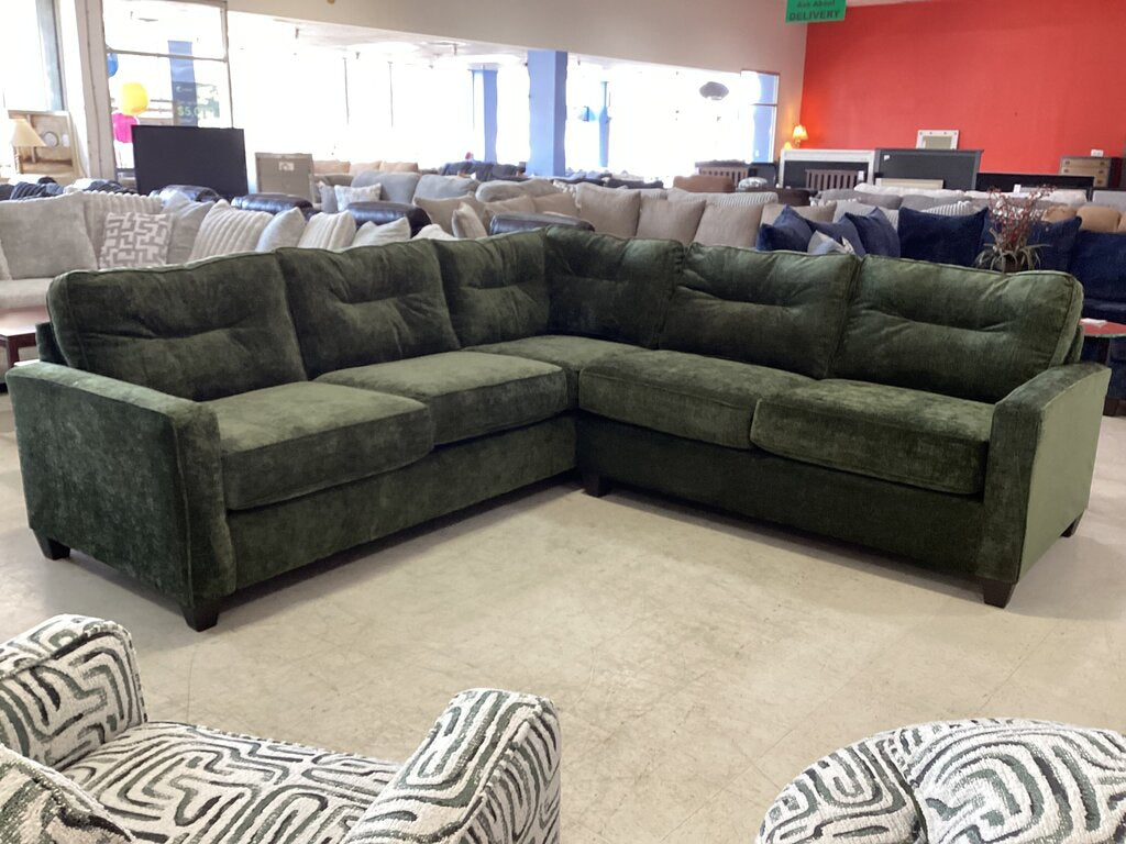 Braves Olive NEW 2pc Sectional 105x105x36 (71010-23)