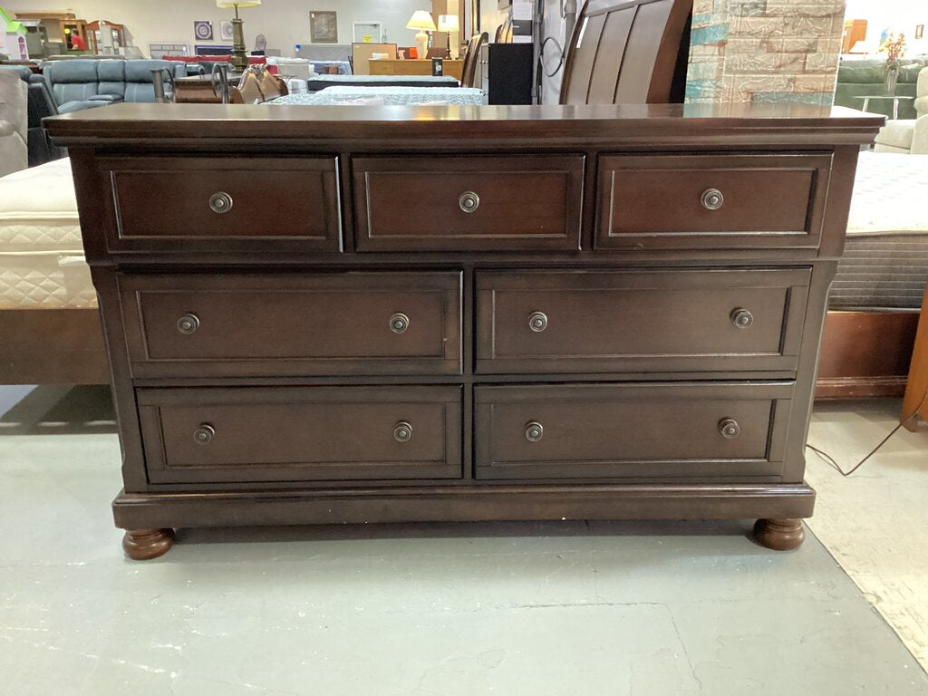 80767 Ashley Porter Dresser 66x18x40