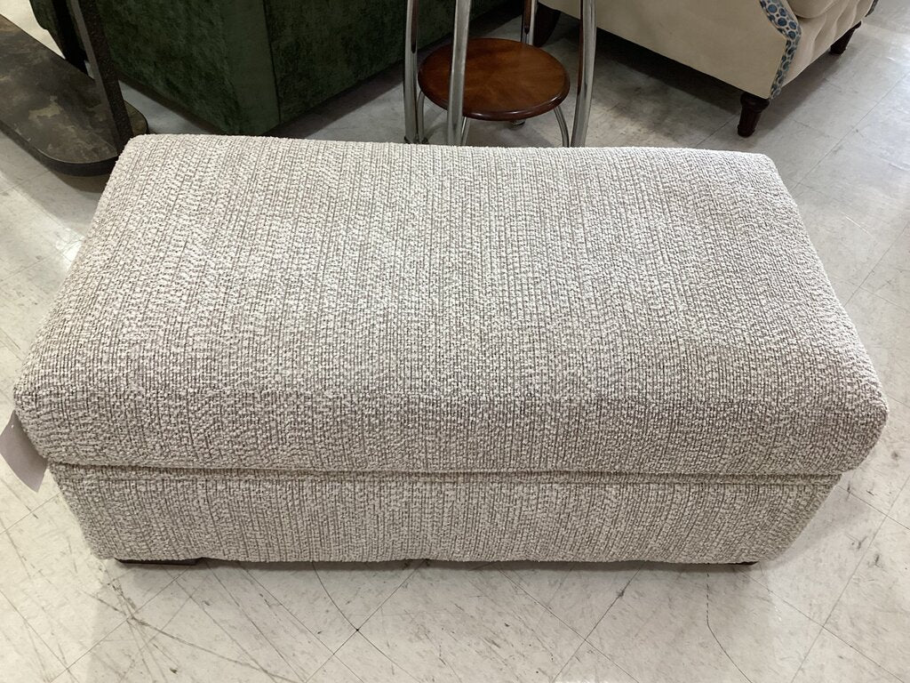 Reckon Taupe NEW Storage Ottoman 48x24x20 (52506-3811)