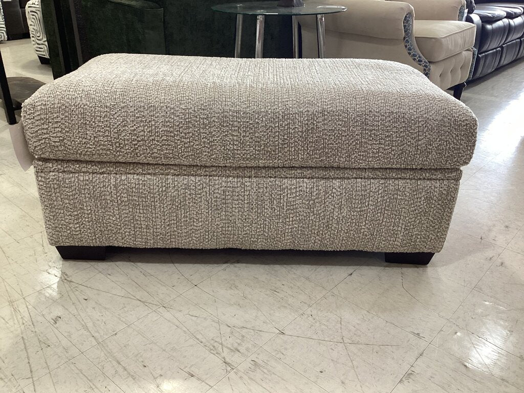 Reckon Taupe NEW Storage Ottoman 48x24x20 (52506-3811)
