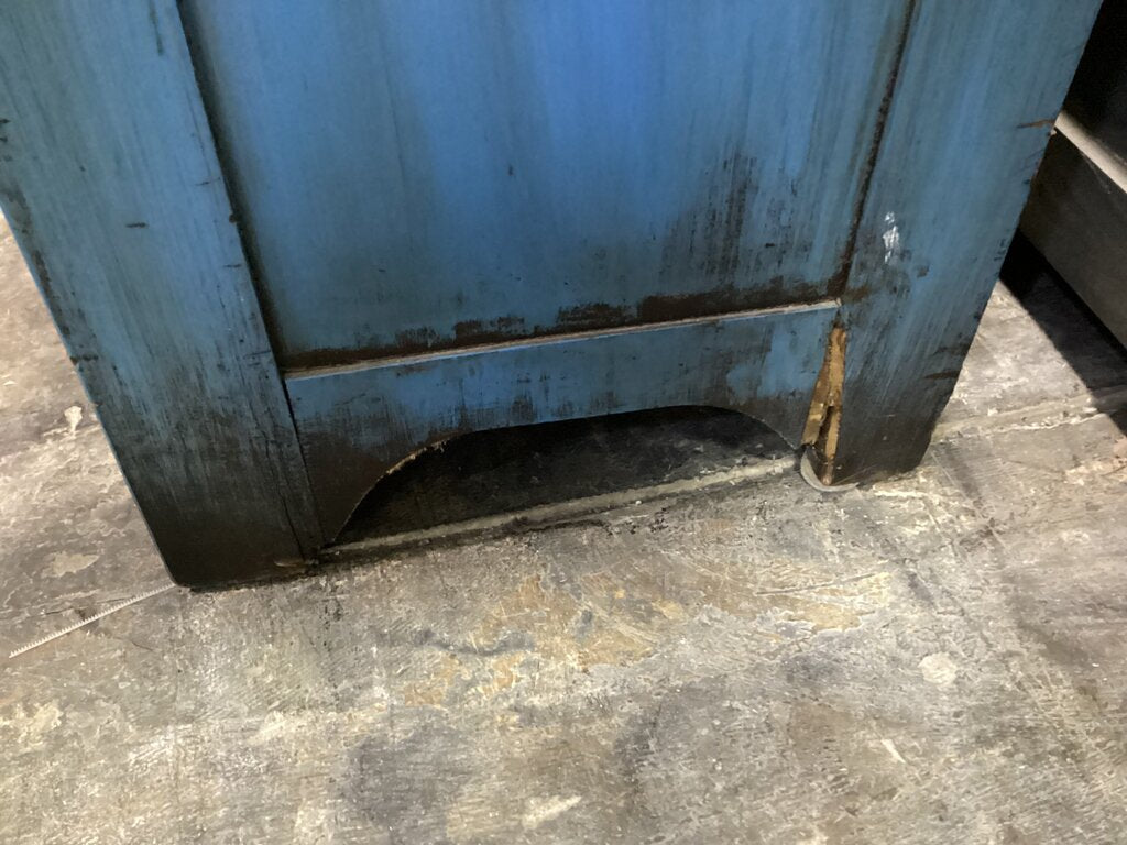 80759 Vintage Pie Safe 39x19x31