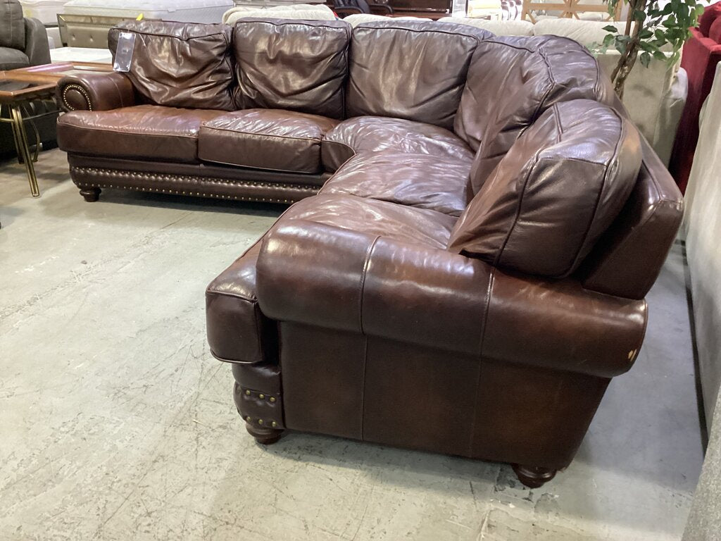 80811 Leather 2pc Curved Sectional 108x108x34