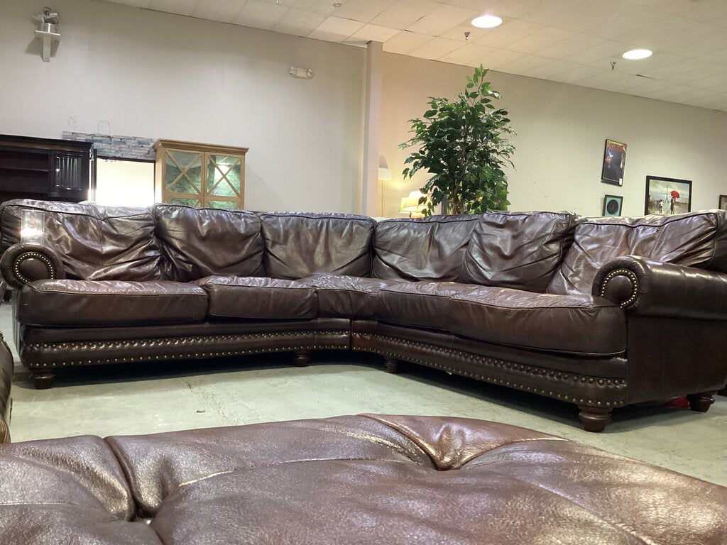 80811 Leather 2pc Curved Sectional 108x108x34