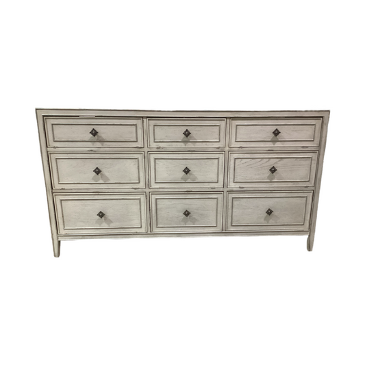 80794 - Hooker Sanctuary Anastasie Vintage Hollywood Dresser 70x20x38