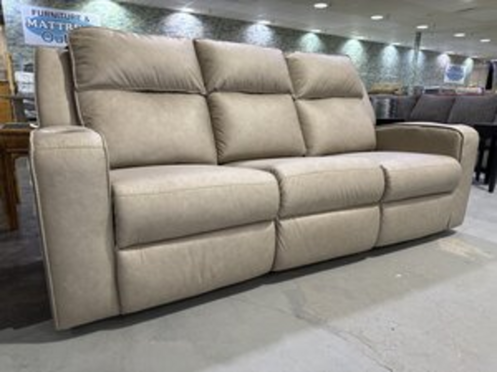 80769 - Ashley Lavenhorne Pebble Manual Reclining Sofa w/Drop Down Console 87x42x43