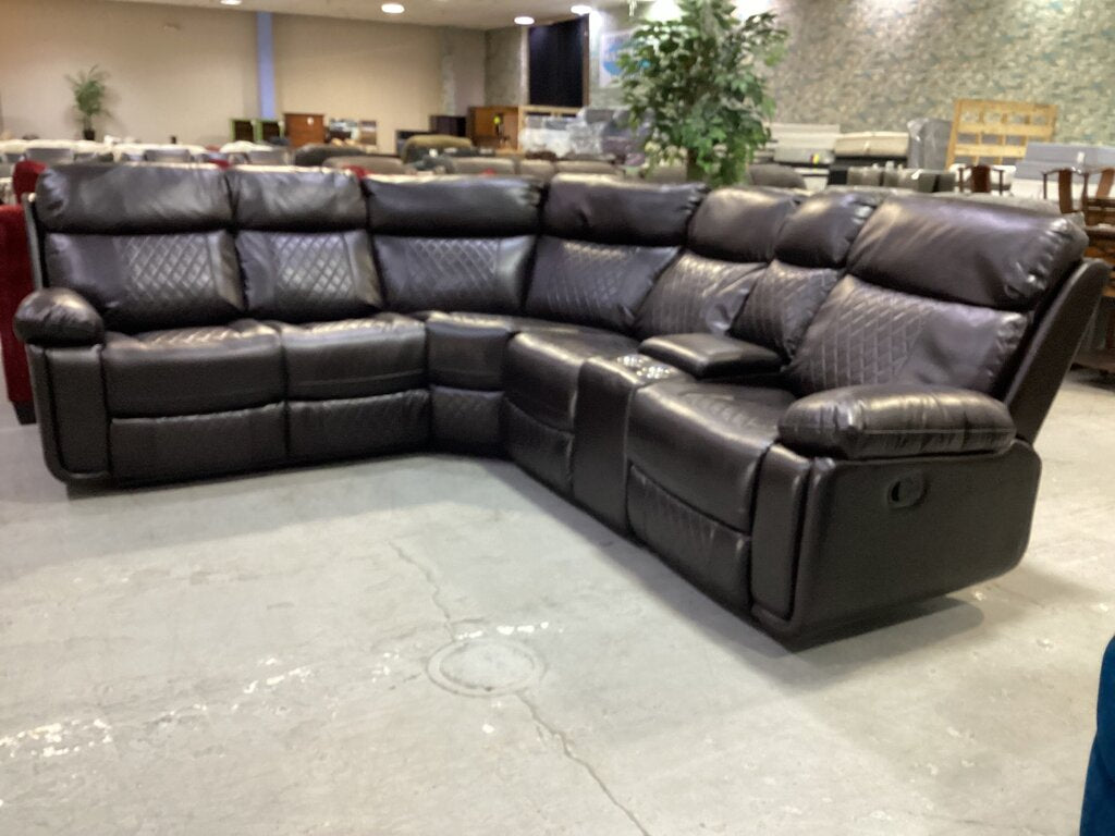 Torus Brown NEW 3pc Sectional 92x107x40 (686300)