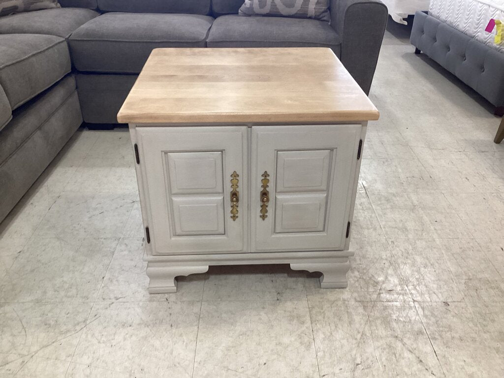 80845 (8442-36) Two Door End Table 24x24x22