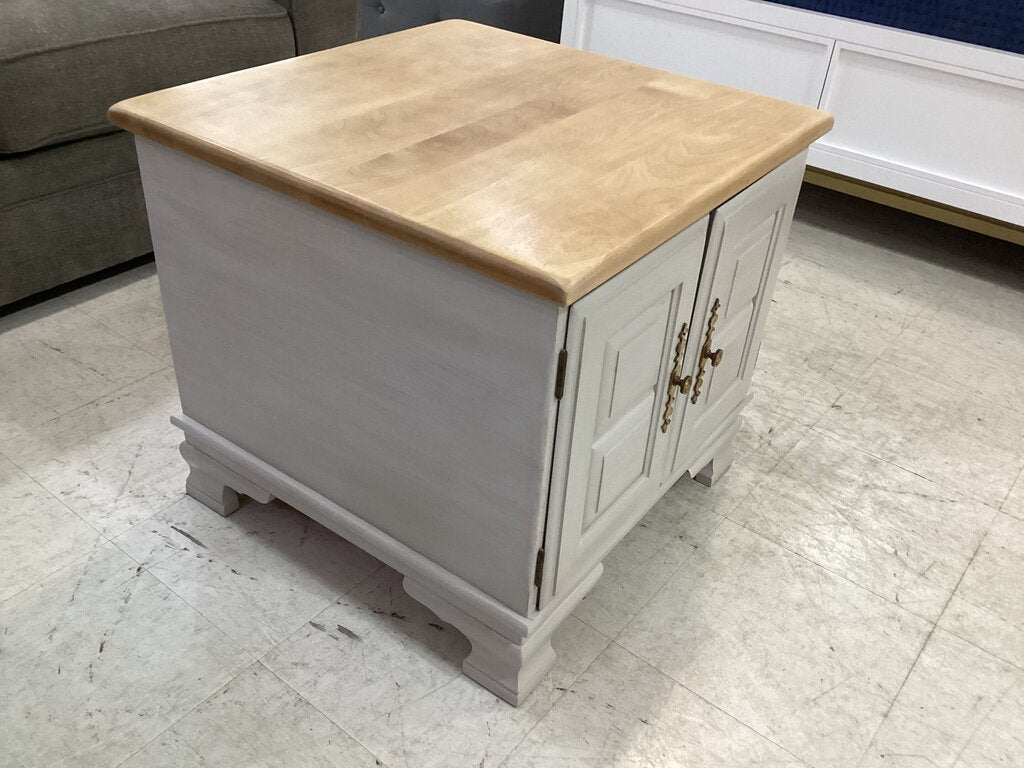80845 (8442-36) Two Door End Table 24x24x22