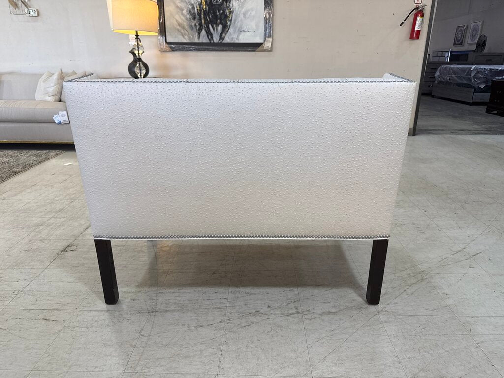 80861 - Pearl White Ostrich Embossed Settee Bench 45x45x36