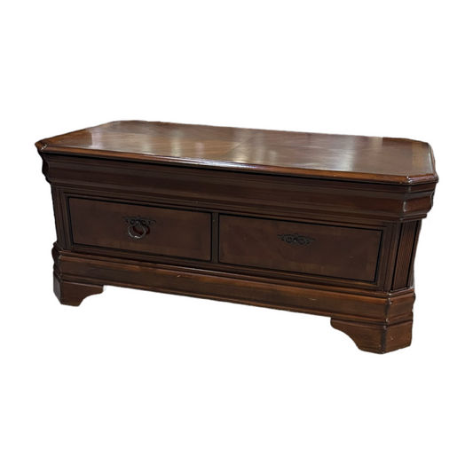 80849 - Ashley Hamlyn Lift Top Cocktail Table 45x20x25