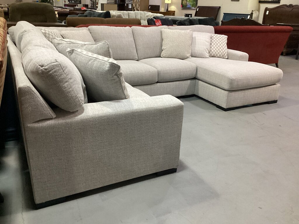 80881 - Ashley Larce Stone 4pc Sectional 129x102x38