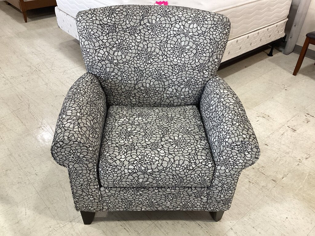 80877 - Michael Nicholas Affleck Accent Chair 36x28x37