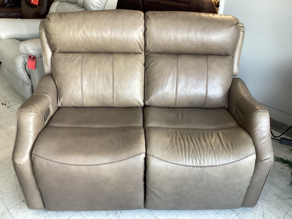 80856 Power Reclining Loveseat w/ Lumbar Support 55x34x37