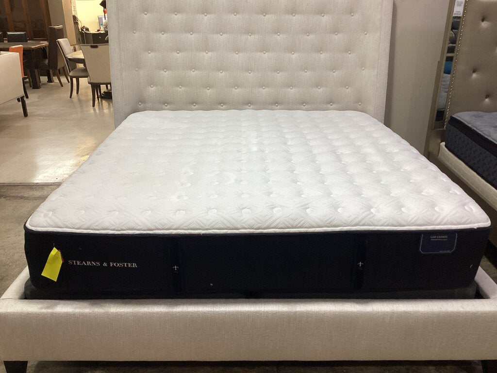 80897 - Strearns & Foster Luxuary Firm King Mattress