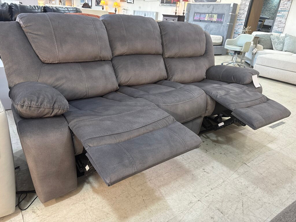 80875 - Heritage Leather Rainier Manual Reclining Sofa 89x38x41