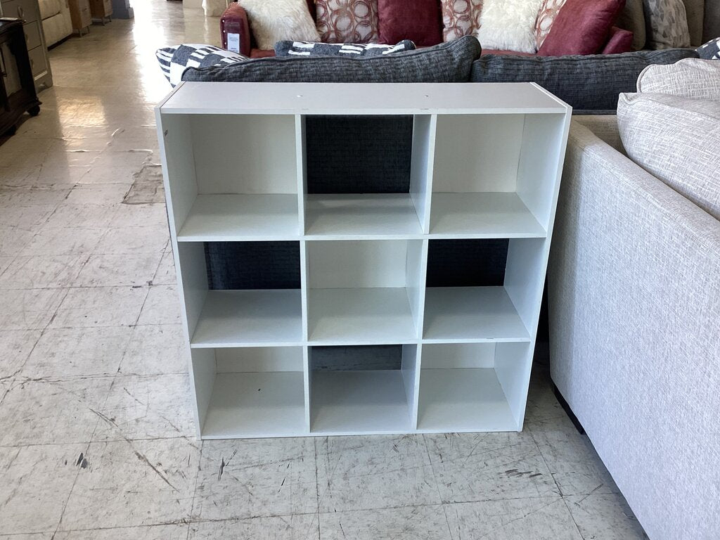 80921 (8524-24) White Storage Cubby 36x12x36