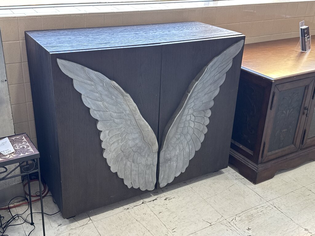 80901 (8524-4) Bernhardt Icarus Door Chest 40x18x34