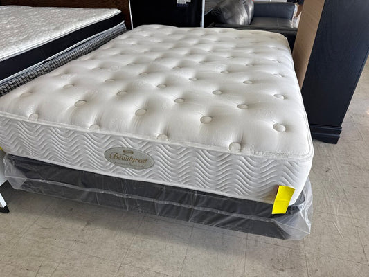 80891 - Simmons Beauty Rest Queen Mattress