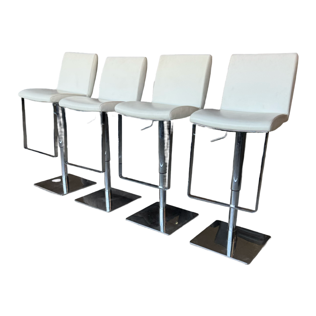 83714 - Set of 4 Villa Vici Lewis Adjustable Barstools 16x19x21-32 to 16x19x31-42